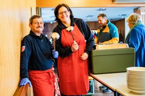 Unsere "Chefköche" Günter und Elke hatten ne Menge Spaß.